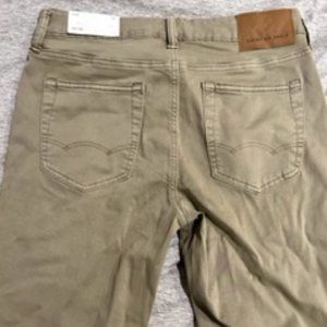 American Eagle Men's khaki pants